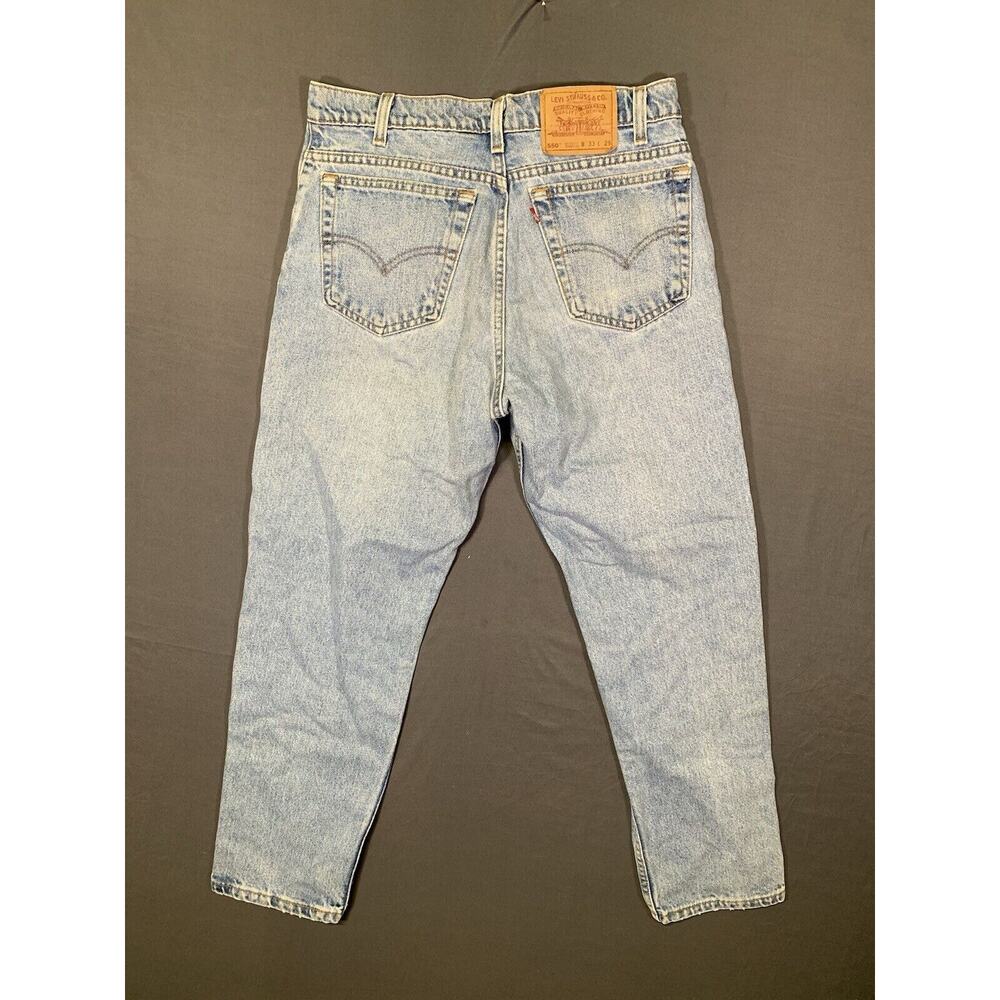 Levi's 550 Relaxed Fit Tapered Leg Blue Jeans Light Wash 33x29 Actual 30x28 Vtg
